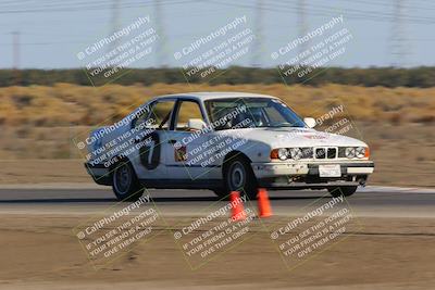 media/Oct-02-2022-24 Hours of Lemons (Sun) [[cb81b089e1]]/915am (I-5)/